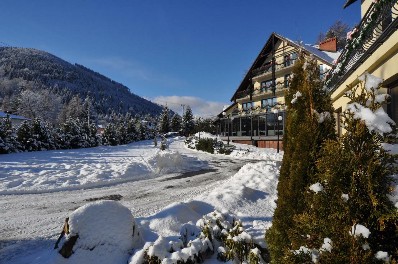 Hotel Zimnik Luksus Natury Spa & Wellness Ostre Exterior foto